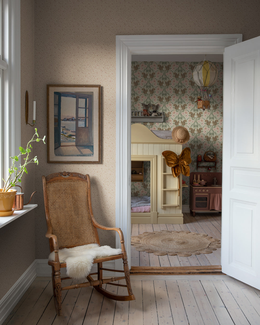 Wallpaper Kurre Pink Woodland Midbec