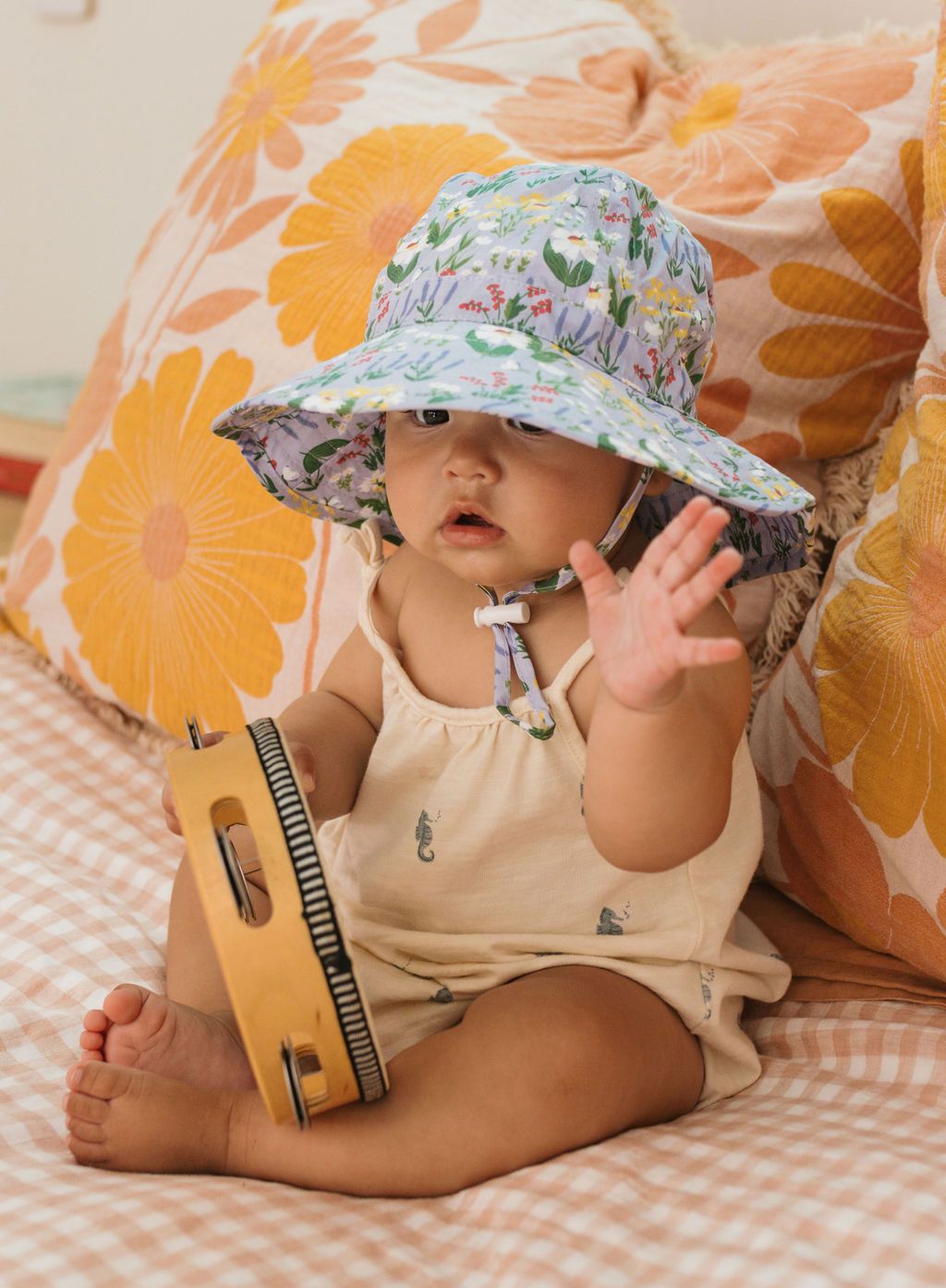 Sombrero de sol de ala ancha UPF50+ para bebé Chateau Blooms Acorn