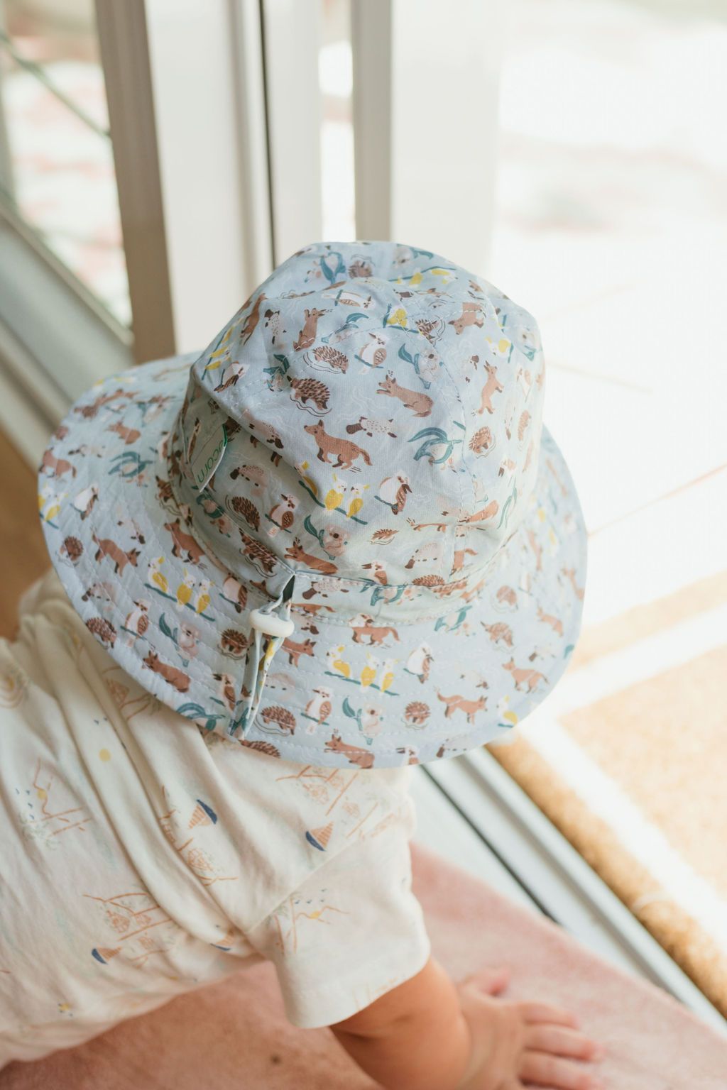 Sombrero de sol de ala ancha UPF50+ para bebé Aussie Bush Friends Acorn